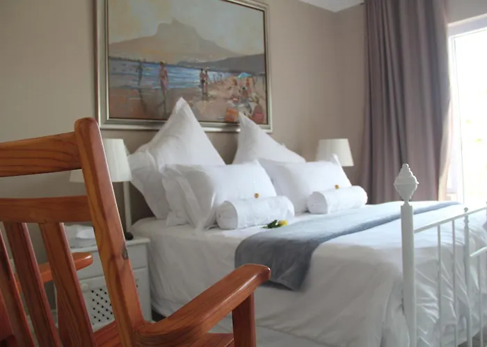 Seaview Manor Exquisite Bed & Breakfast